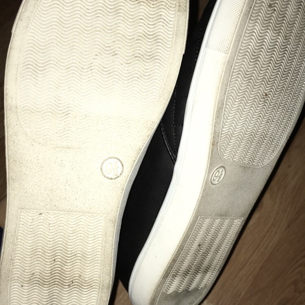 Target Shoes - Picture 2 of 4